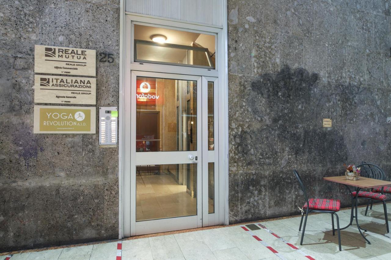 Central Apartment Close To Food And Shopping 볼로냐 외부 사진